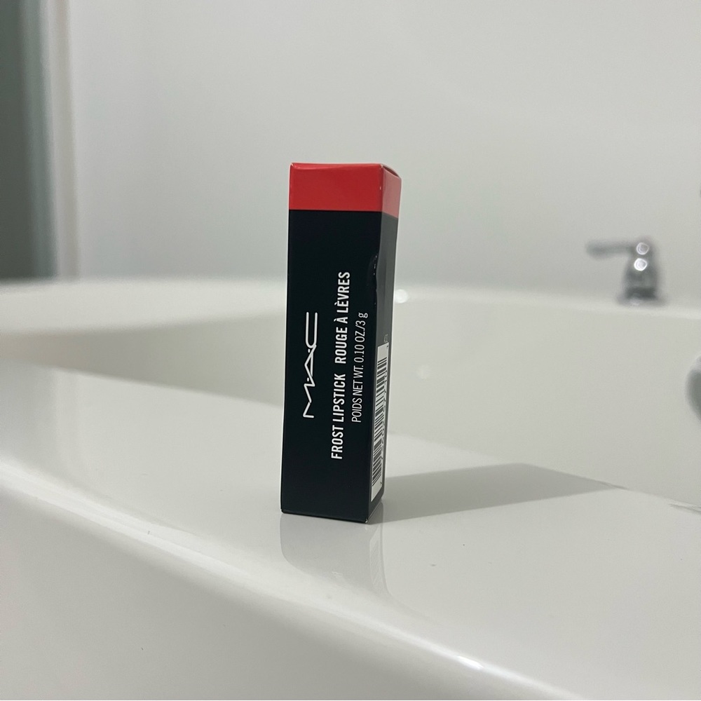 MAC lipstick - Costa Chic 306